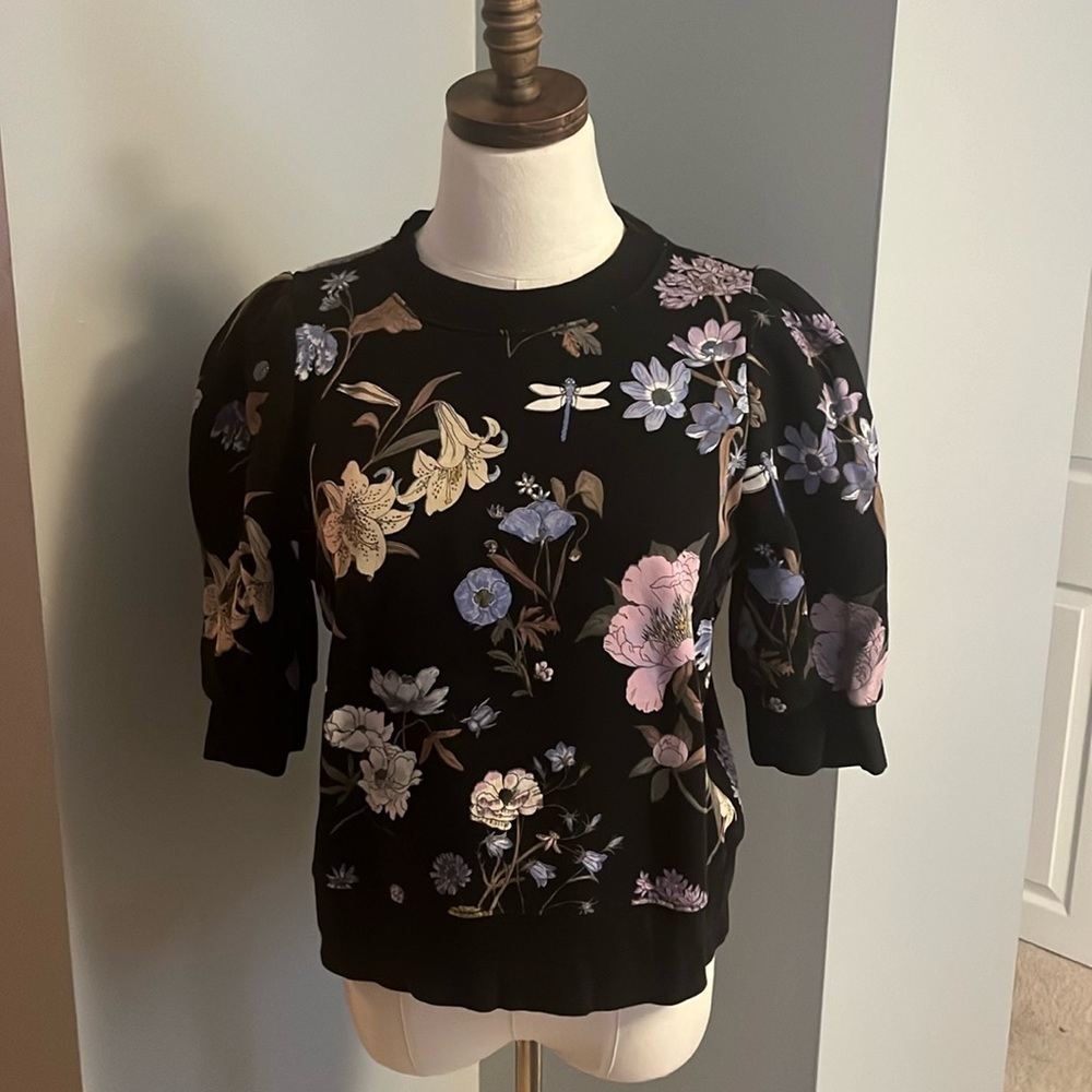 H&M Black Floral Sweatshirt